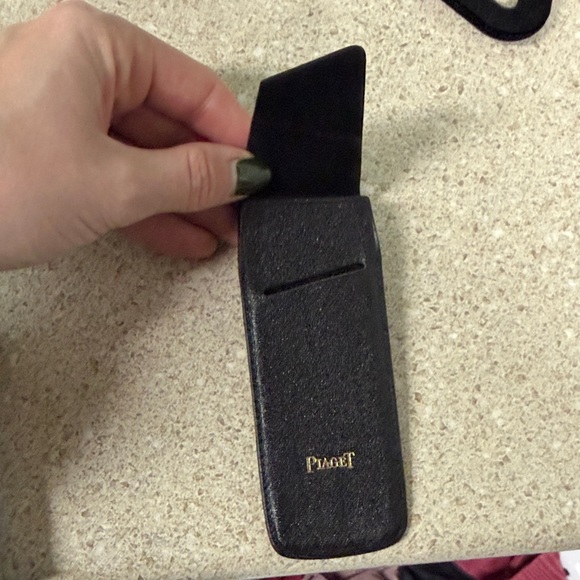 Brand new Piaget Black Leather wallet and pen holder - Picture 9 of 11